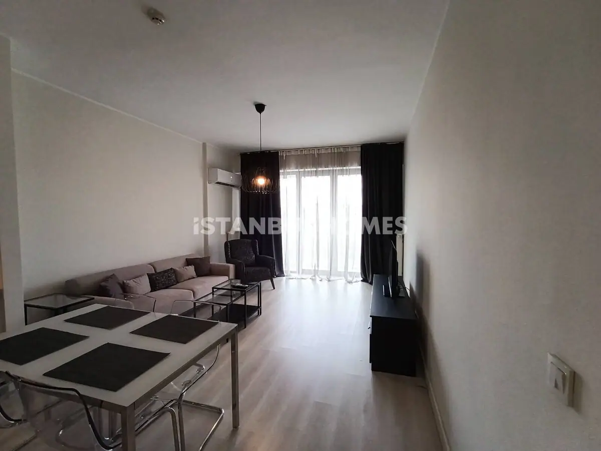 Apartment in Istanbul - 3