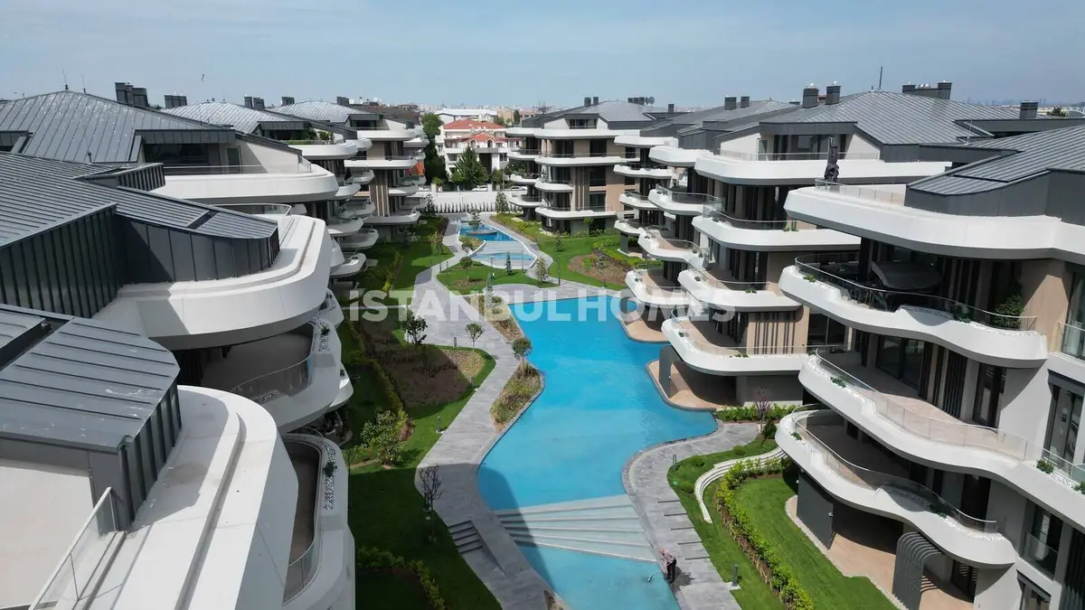 Квартира 225 м² в Стамбуле