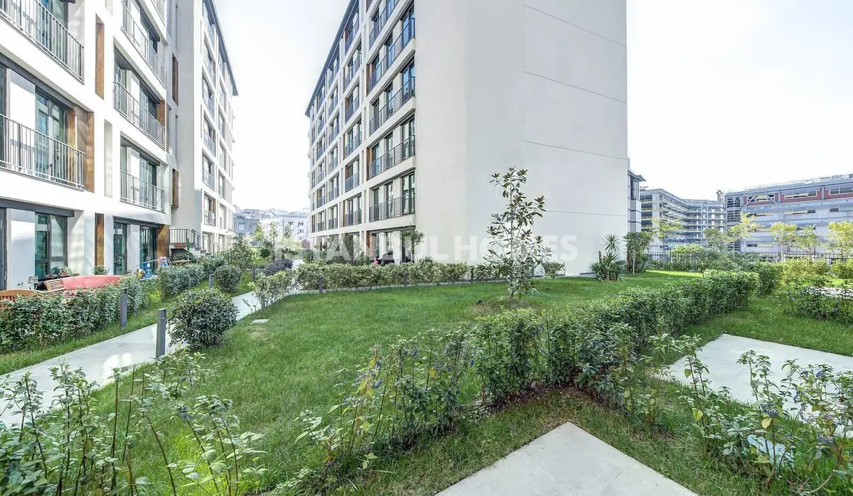 Apartment in Istanbul - 5