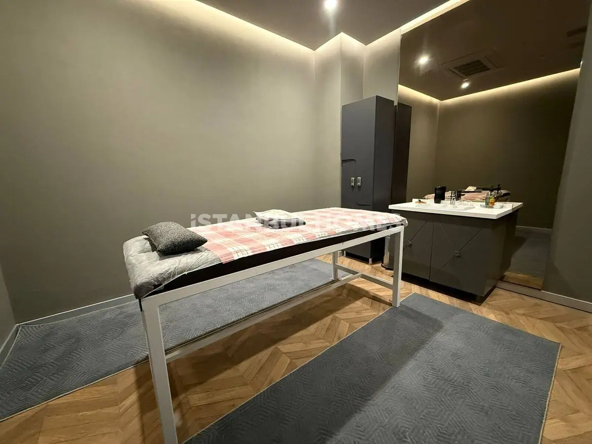 Apartment 167 m² in Istanbul - 9