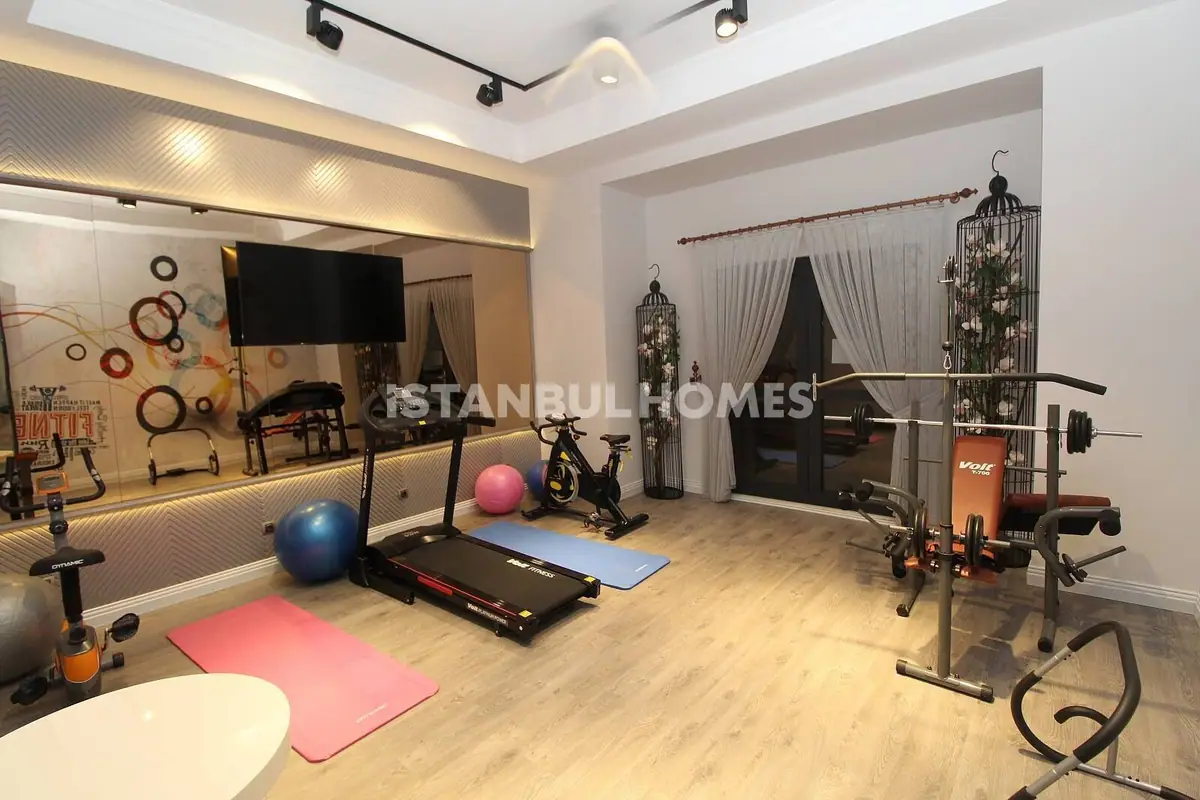 Apartment in Istanbul - 4
