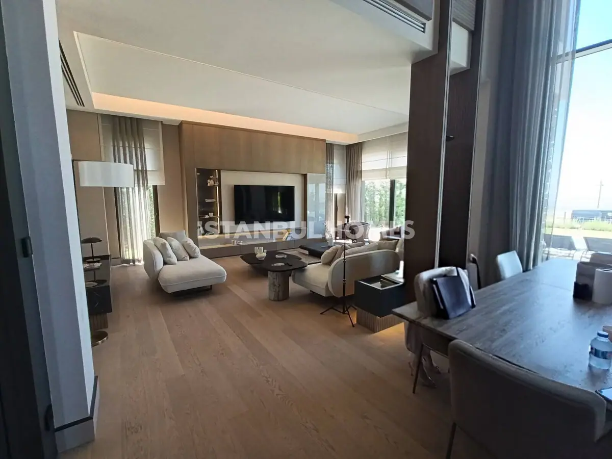 Villa 375 m² in Istanbul - 4
