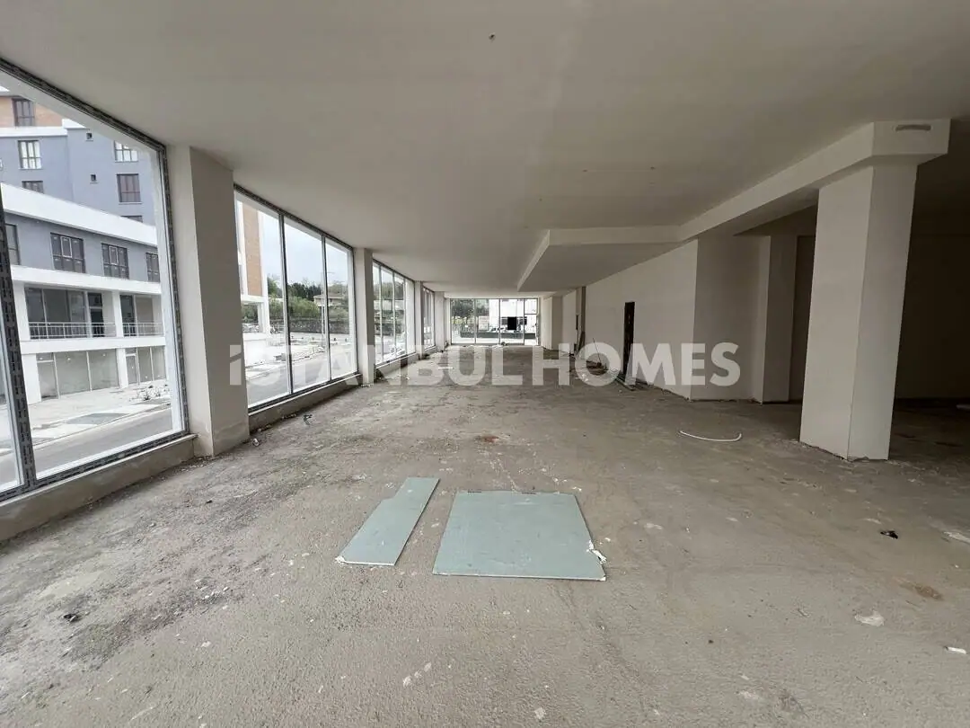 Commercial property in Istanbul - 2