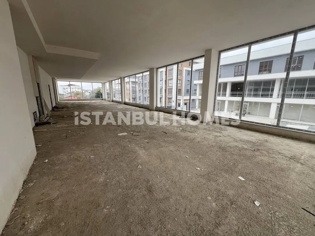 Commercial property in Istanbul - 4