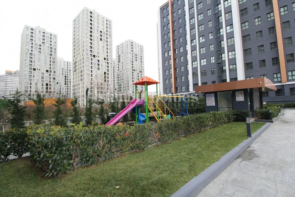 Apartment in Istanbul - 4