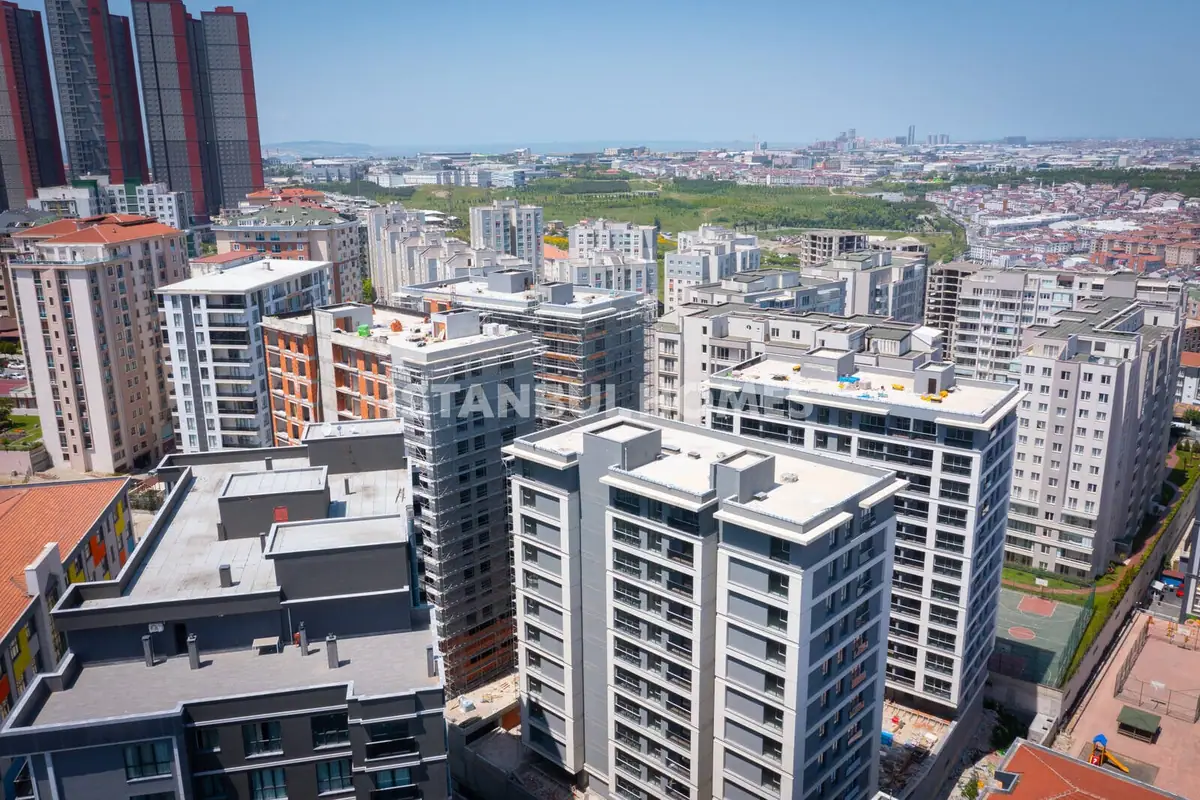 Apartment 96 m² in Istanbul - 2