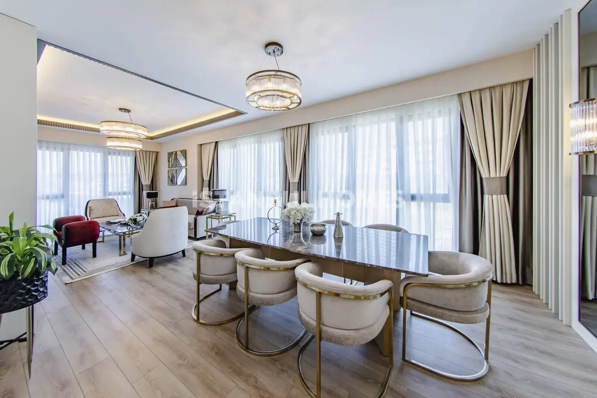 Apartment 146 m² in Istanbul - 9