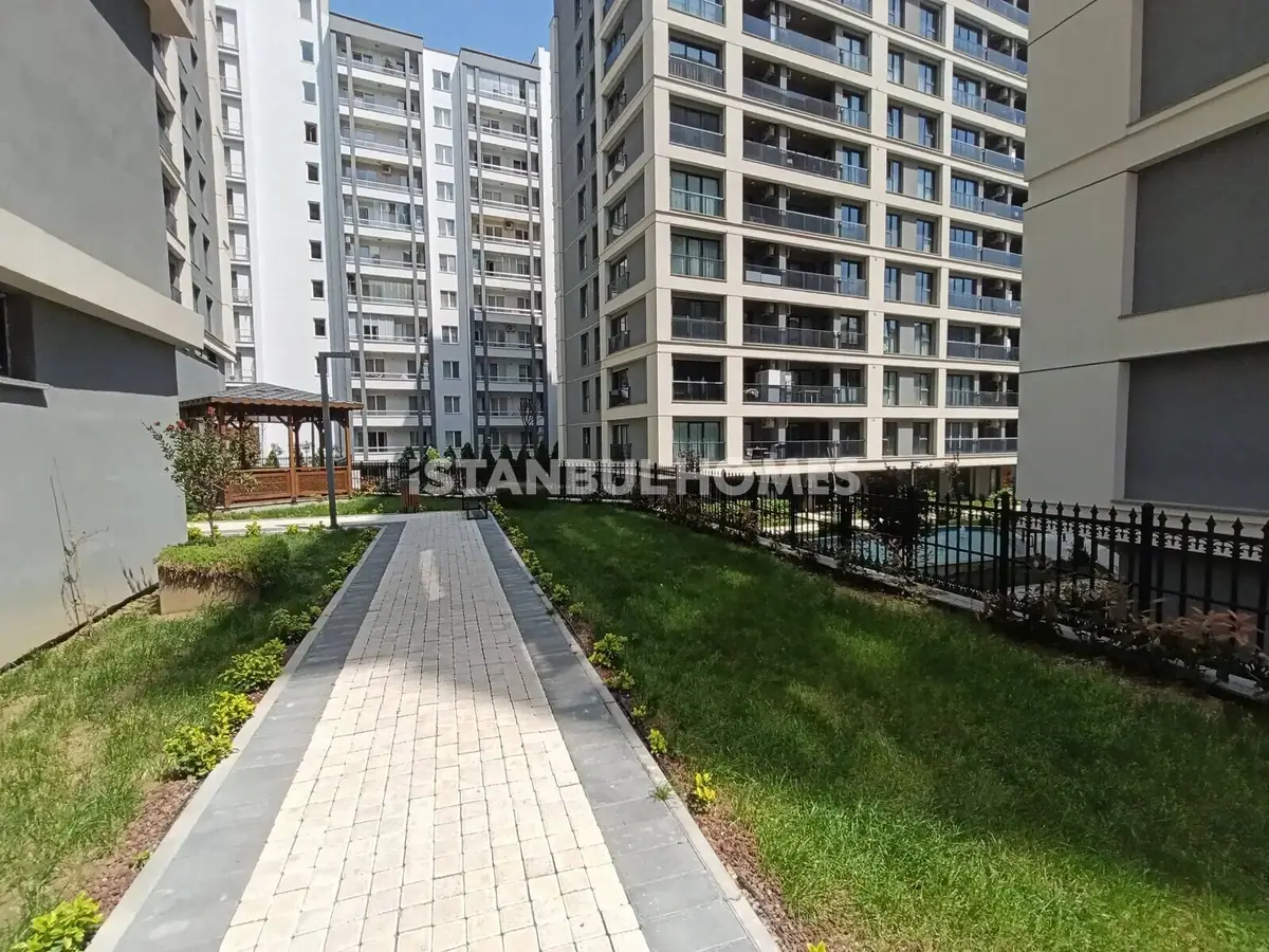 Apartment in Istanbul - 3