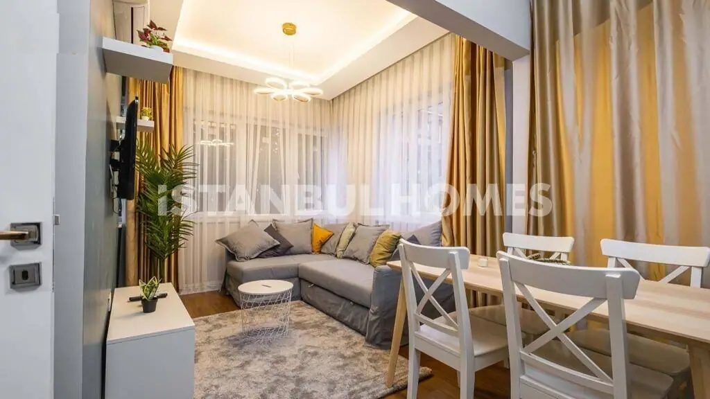Apartment in Istanbul - 3