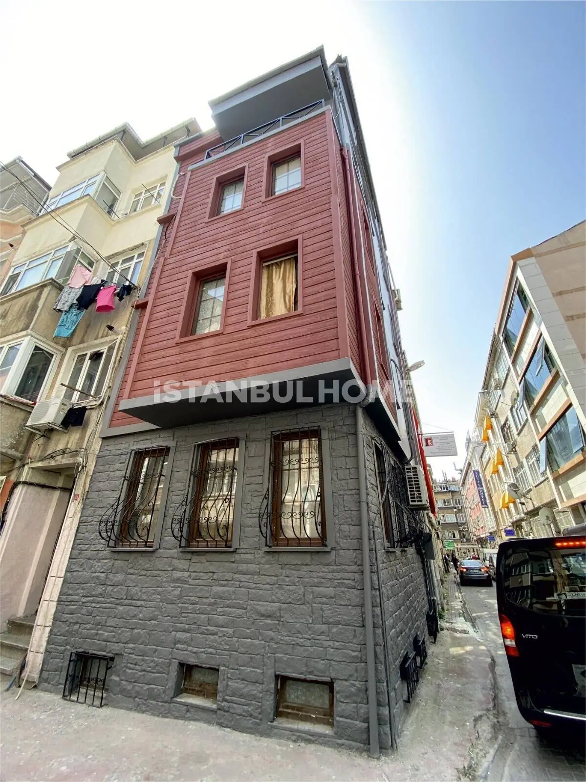 Apartment in Istanbul - 3