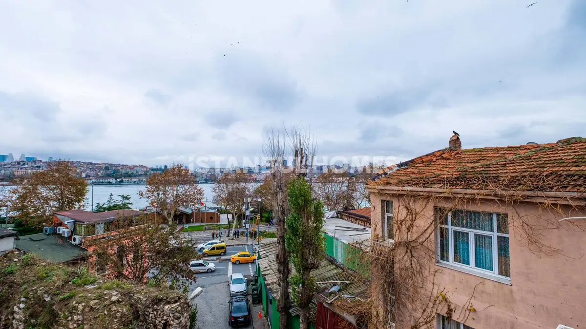 Apartment in Istanbul - 4