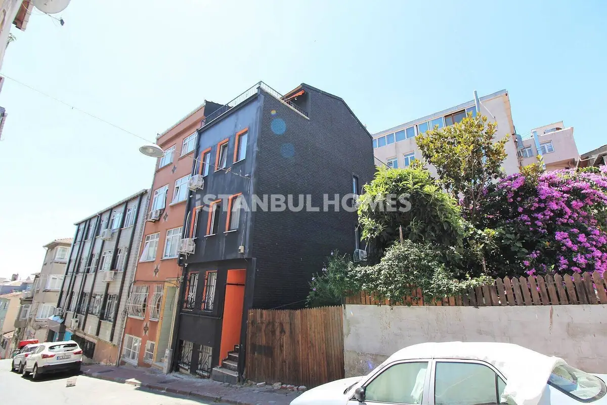 Apartment in Istanbul