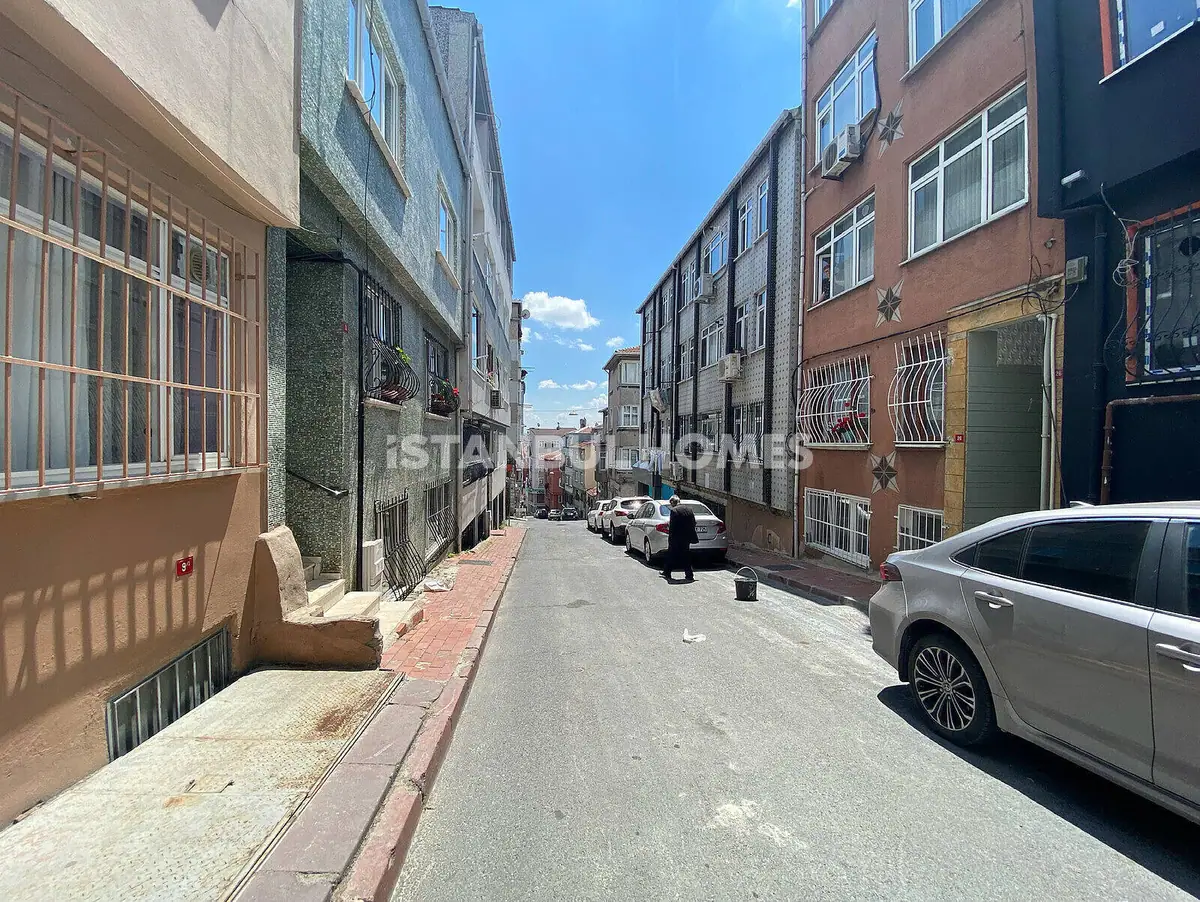 Apartment in Istanbul - 4
