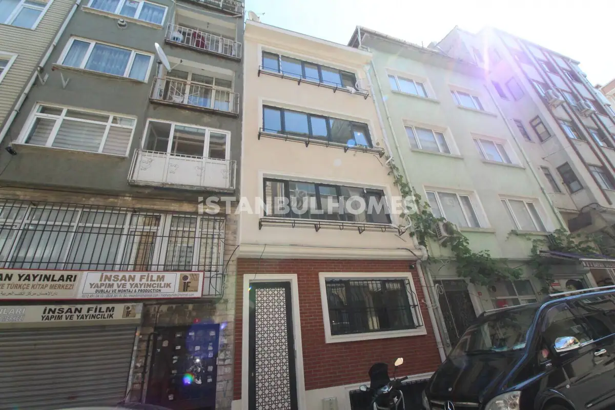 Apartment in Istanbul - 2