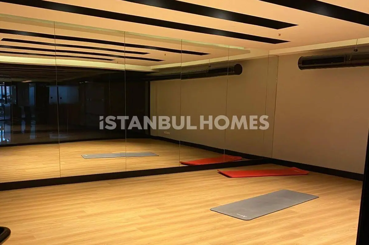 Apartment in Istanbul - 10