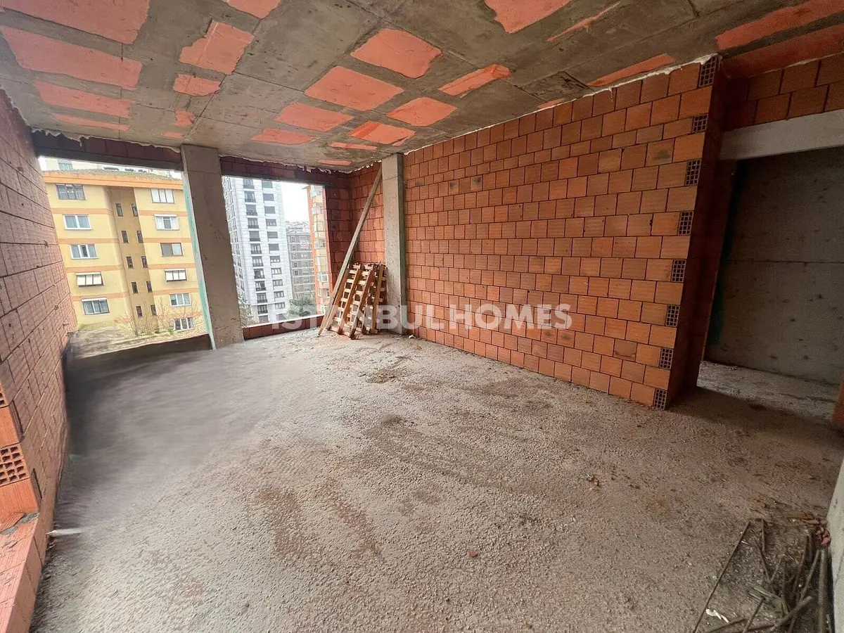 Apartment in Istanbul - 2