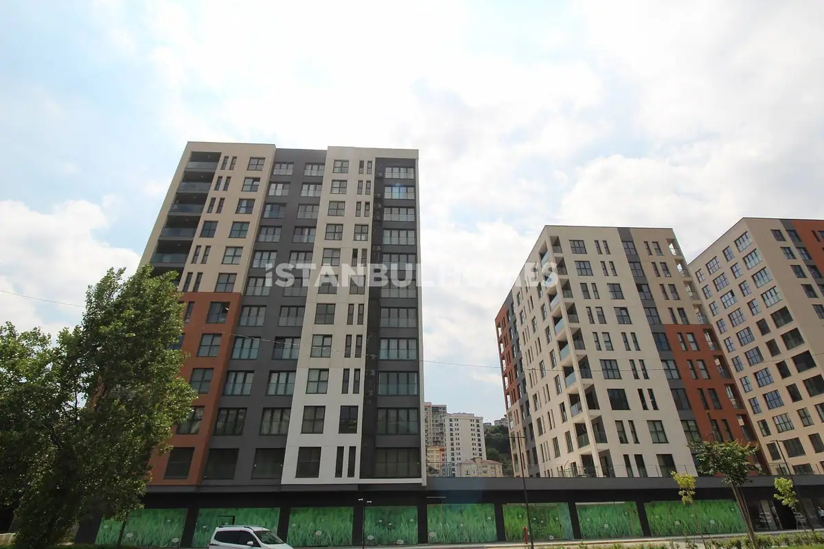 Apartment in Istanbul - 3