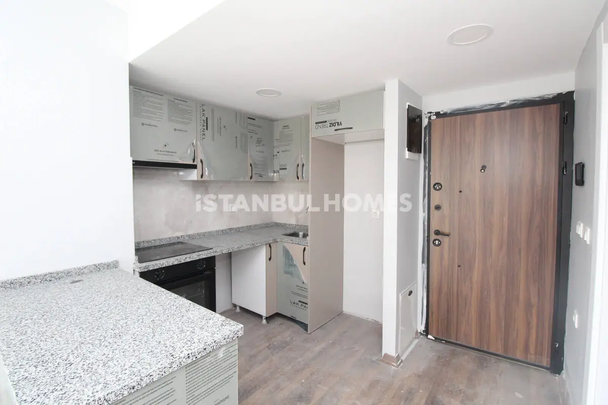 Apartment in Istanbul - 4
