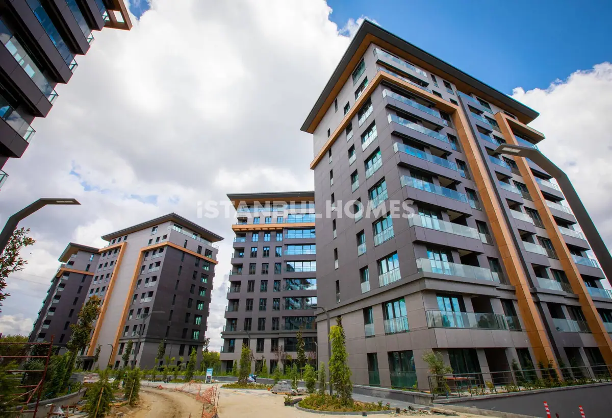Commercial property 133 m² in Istanbul - 3