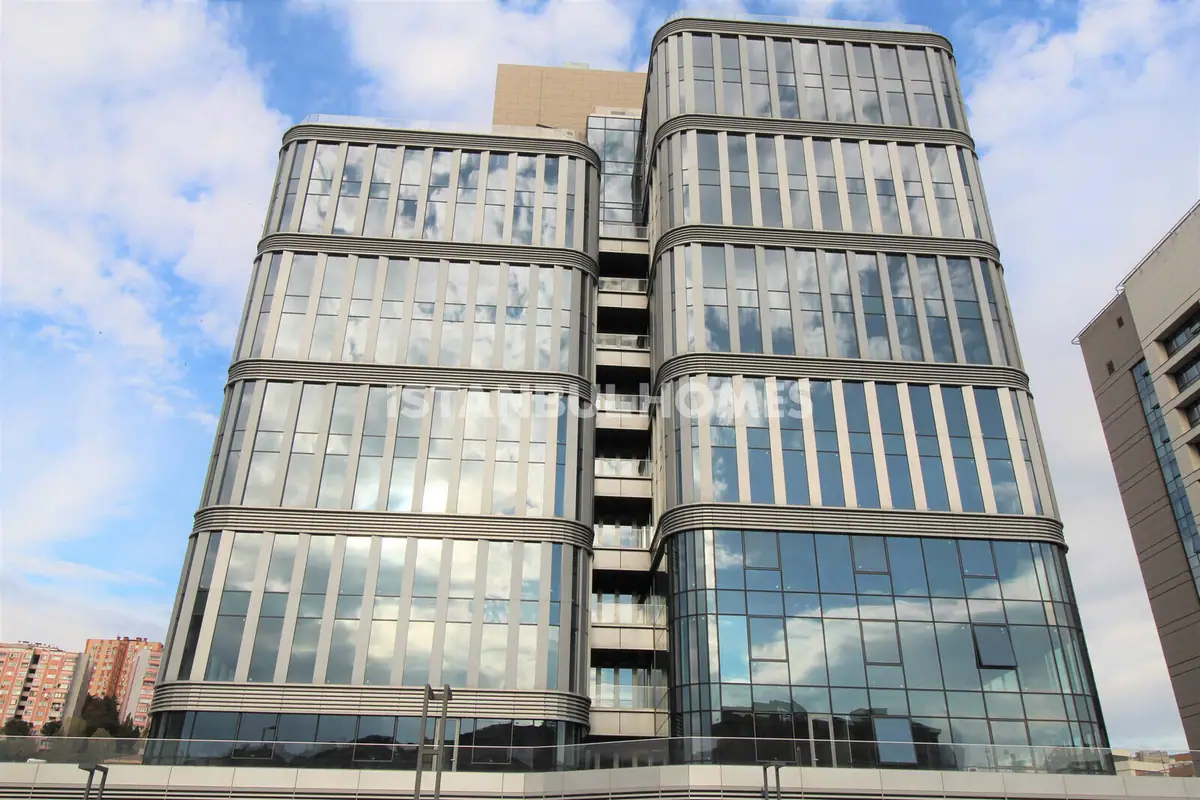 Commercial property in Istanbul - 2