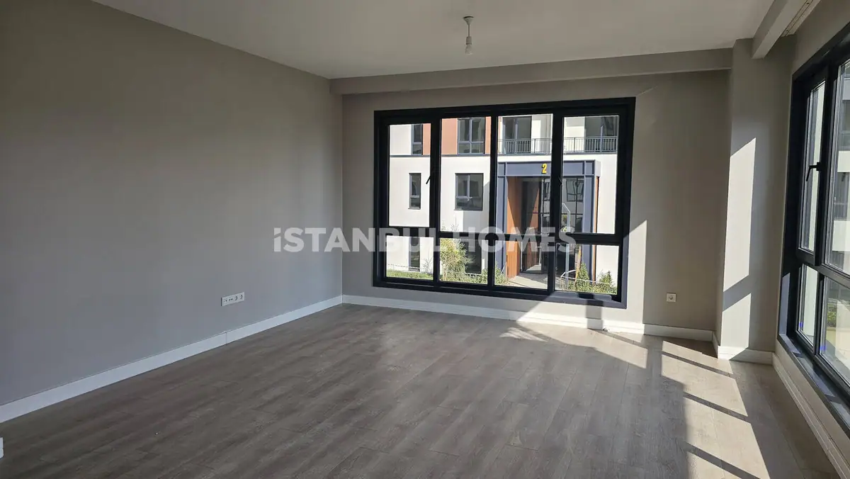 Apartment in Istanbul - 10