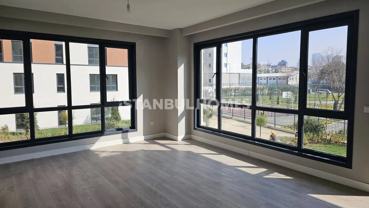 Apartment in Istanbul - 8