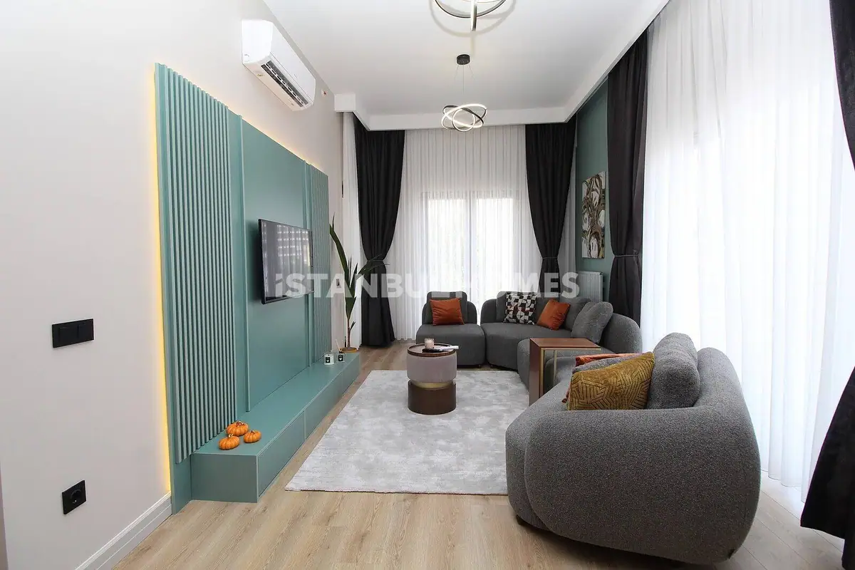 Commercial property 82 m² in Istanbul - 3