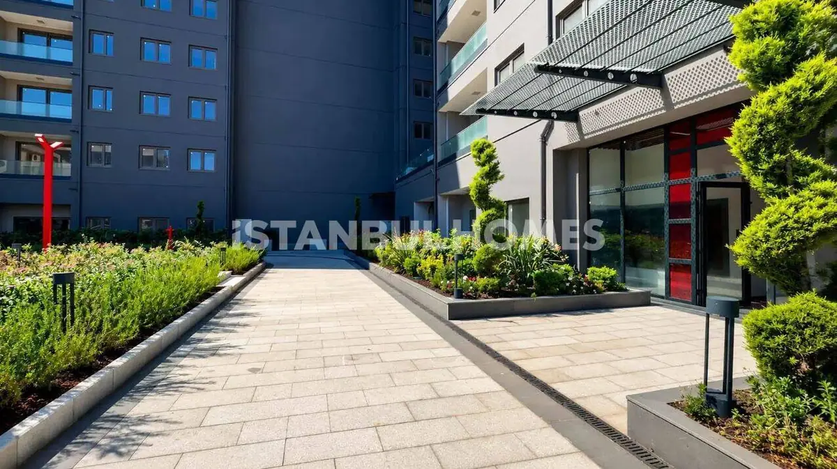 Apartment 48 m² in Istanbul - 10