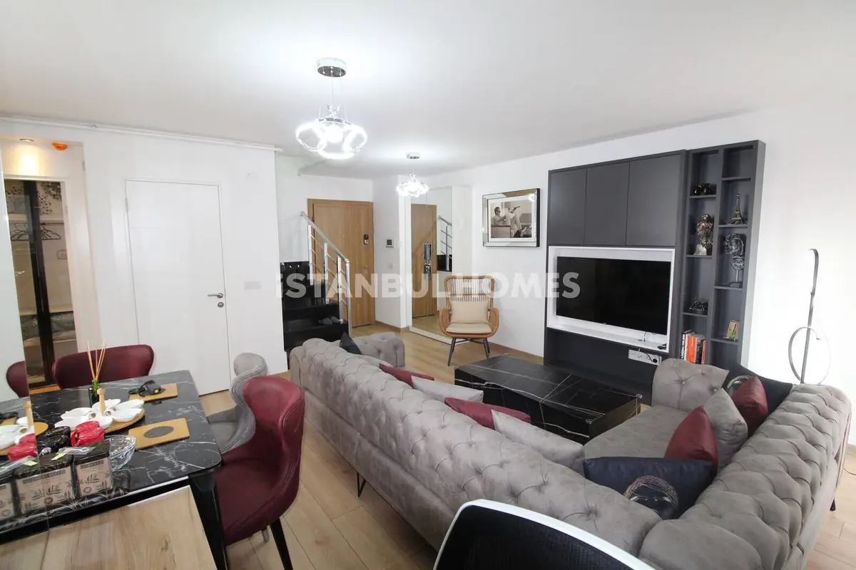 Apartment in Istanbul - 4
