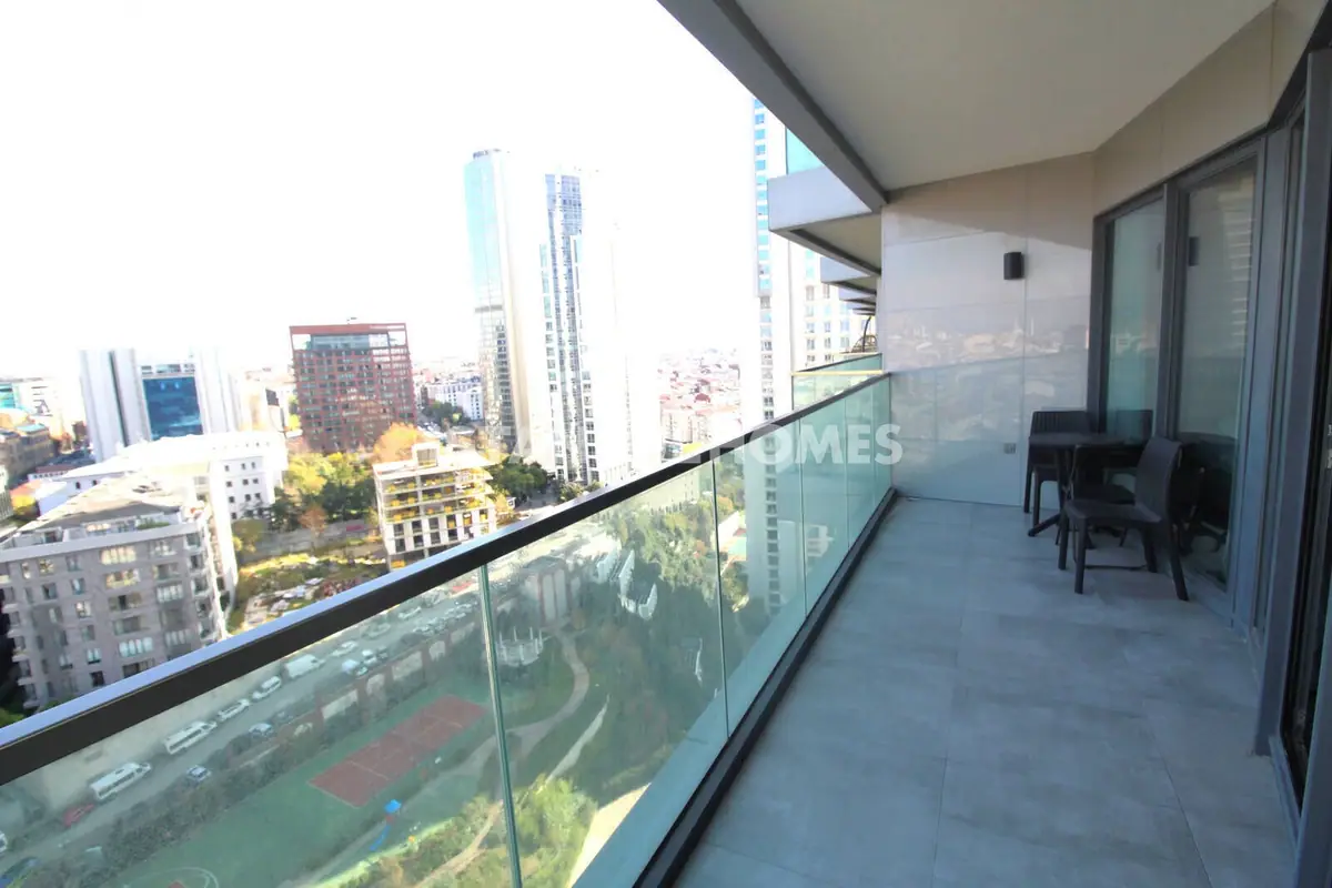 Apartment in Istanbul - 3