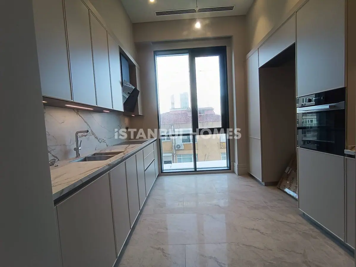 Apartment in Istanbul - 6