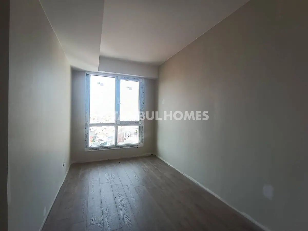 Apartment in Istanbul - 8