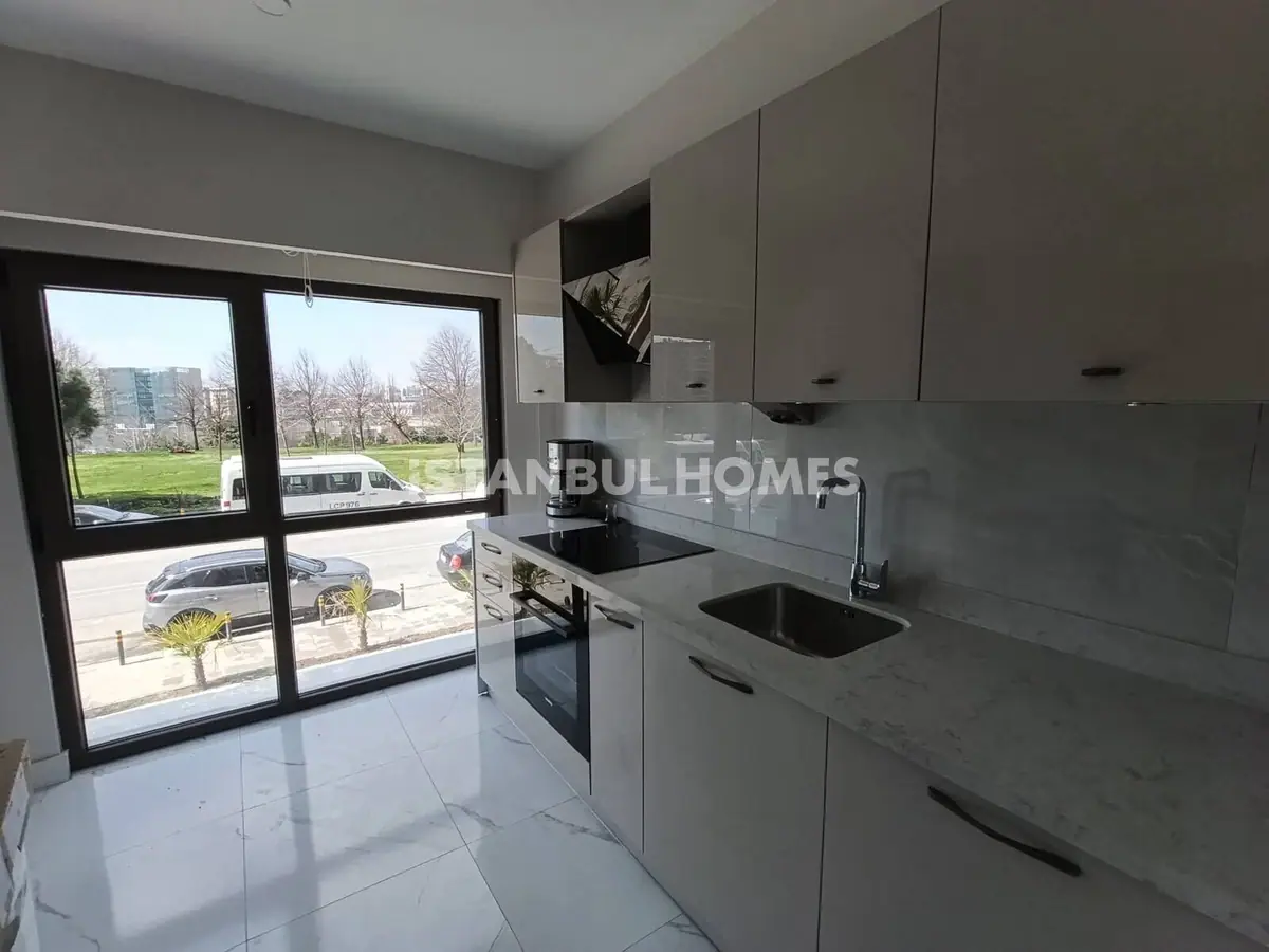 Apartment 63 m² in Istanbul - 8