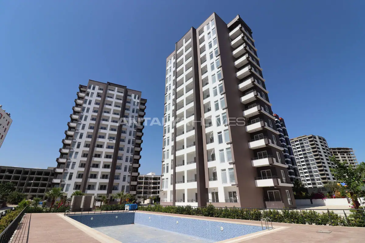 Apartment in Mersin - 3