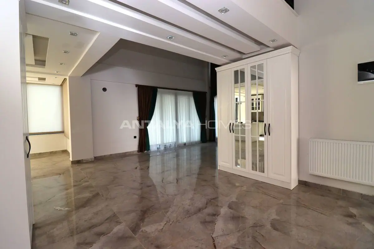 Villa in Mersin - 10